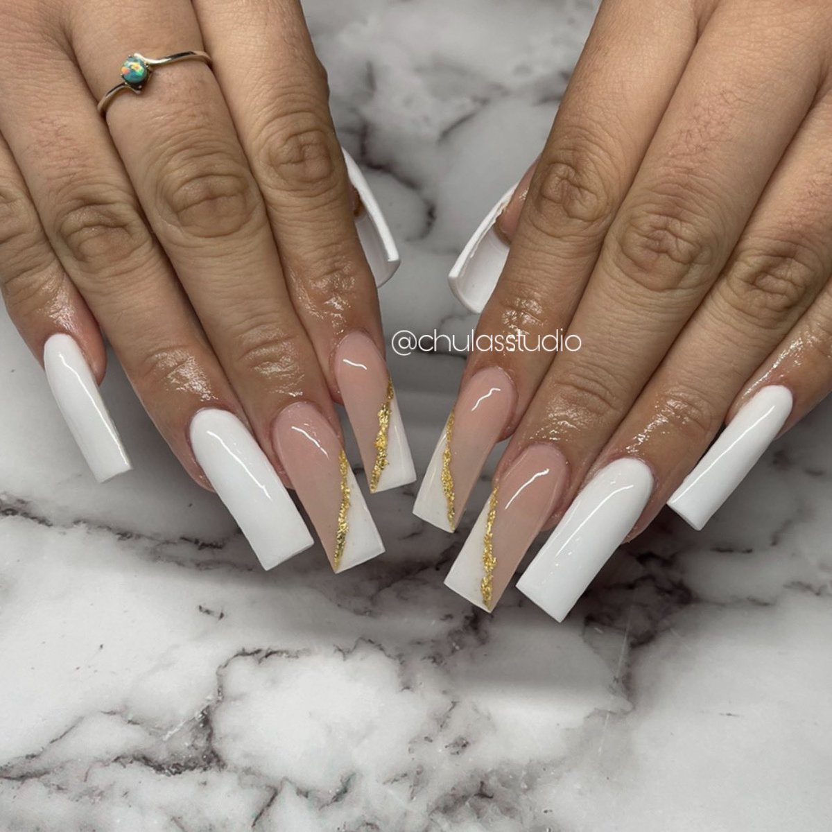 kushmamasita's tweet photo. ✨DM for Nail Appointments
instagram: @chulasstudio 🌸
facebook: Chula’s Studio 💻
📍Winston-Salem, NC
.
.
.
.
.
.
#winstonsalemnailtech #chulasstudio #winstonnails #ncnails #instagramnails #gboronails #highpointnails #goldflakenails #nailart #allacrylic https://t.co/vwJd6erYes
