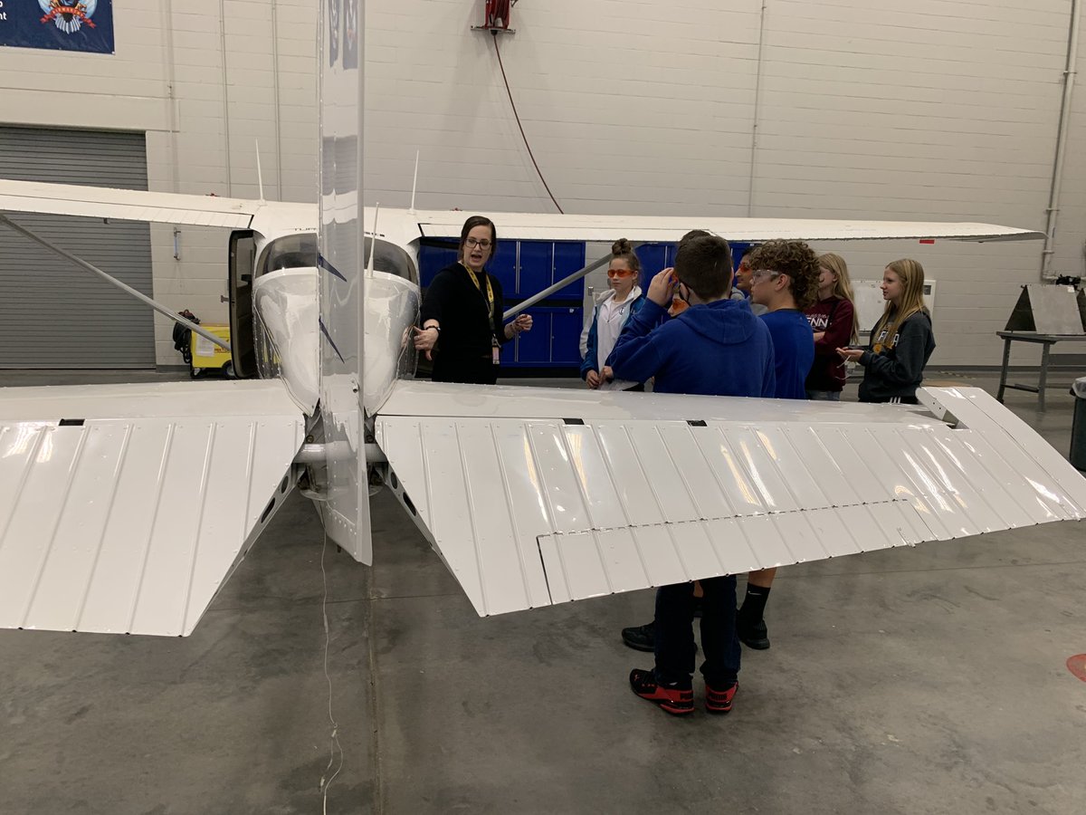 cklassen313's tweet photo. Field trip to @wsutech this morning with 7th graders. So many amazing opportunities!! https://t.co/lbowAFVtoq
