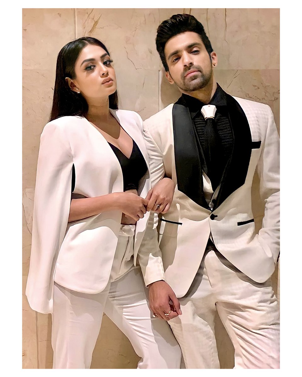 arjitanejaworld's tweet photo. π₯³πππ₯π #HappyBirthday AJ
ππΈ : @arjitaneja @Sam2111995
#ArjitTaneja #Arjitaneja #Arjit #AJ #Actor #TellywoodActor #Delhi #HappyBirthdayArjitTaneja #Friends #BirthdayBoy #SamikshaJaiswal #AzNoor https://t.co/0Q8F2dwVQN