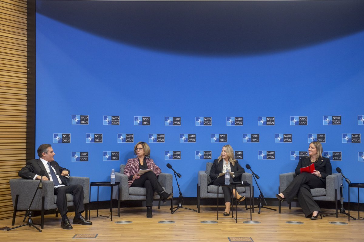 NdSNATO's tweet photo. Speaking @NATO Communicators Conference in Brussels with US Assistant Secretary Of State for Global Public Affairs Liz Allen @GPA_AS, DG External Communications of Belgian Prime Minister @arlinbagdat &amp; Carmen Perez Director Int.l Information Dept. Presidency Government of Spain https://t.co/CWCdcOqWH4