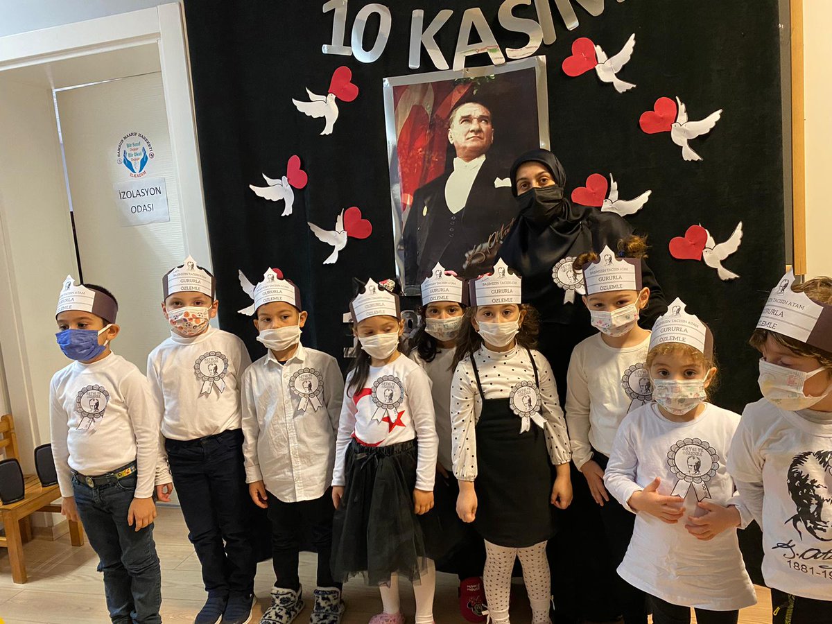 Cumhuriyetimizin kurucusu, bağımsızlığımızın öncüsü, başöğretmenimiz
Gazi Mustafa Kemal Atatürk'ü
Özlem ve saygı ile anıyoruz. 
𝟏𝟖𝟖𝟏-𝟏𝟗𝟑∞
#10Kasım
<a href="/samsunmem/">Samsun İl Milli Eğitim Müdürlüğü</a> <a href="/gokhanmurat1/">Murat YİĞİT</a>
<a href="/ilkadimilce_mem/">İlkadım İlçe Milli Eğitim Müdürlüğü</a> <a href="/yalcinalpaydin/">Yalçın ALPAYDIN🇹🇷</a>
<a href="/esraalay55/">Esra Alay</a>