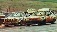 Hoy hace 25 años,el <a href="/prensatn/">TN</a> disputaba su 10ºfecha,en San Rafael (Mendoza).
La Clase 2,era para Norberto Della Santina (VW Gol), seguido por los Ford Escort de <a href="/HLepphaille/">Hugo Lepphaille</a> y <a href="/PercazNestor/">Nestor percaz</a>.
Y C3 fue para el <a href="/pollobernardini/">Javier G Bernardini</a> (F.Escort), delante de Omar Suriani y Rubén Villanueva.