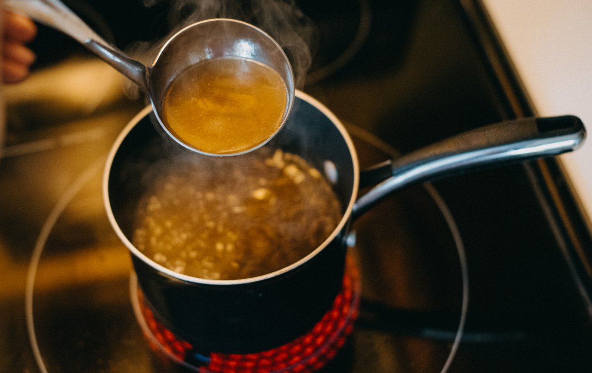 NFPA's tweet image. A  #TikTok video challenging “Squid Game” fans to make a Korean candy has resulted in burns among children, underscoring risks of kids cooking in the kitchen &amp;amp; cooking liquids at high temps. ow.ly/LbcM50GKLau #squidgametiktok