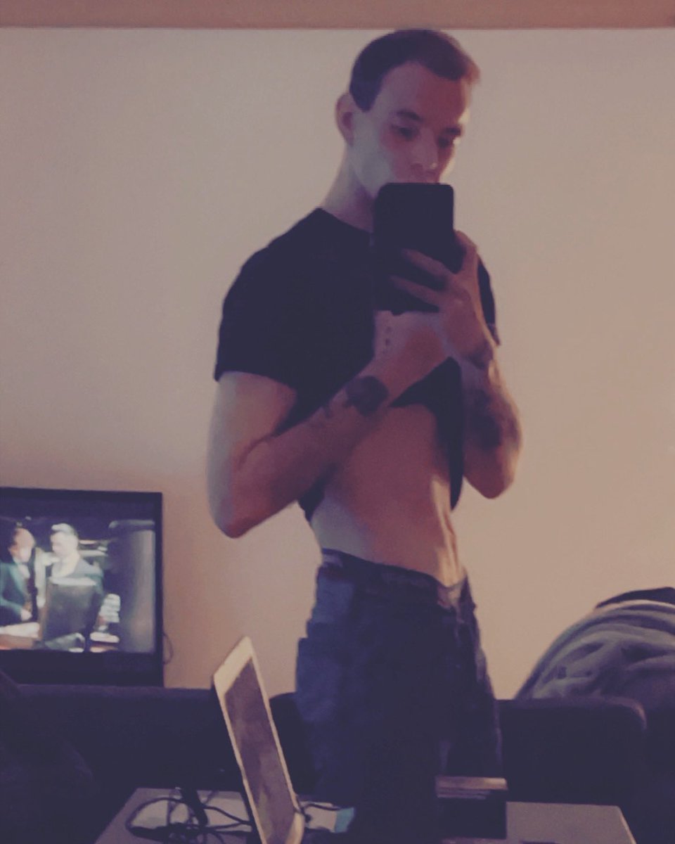 _Venus_Geoffrey's tweet photo. 🤷🏼‍♂️🤷🏼‍♂️🤷🏼‍♂️•
•
•
•
•
#gay #gayboy #gayguy #gaytwitter #gayworld #gaylove #belgium #netherland #showingsomeprogress https://t.co/UH9o1FGasI
