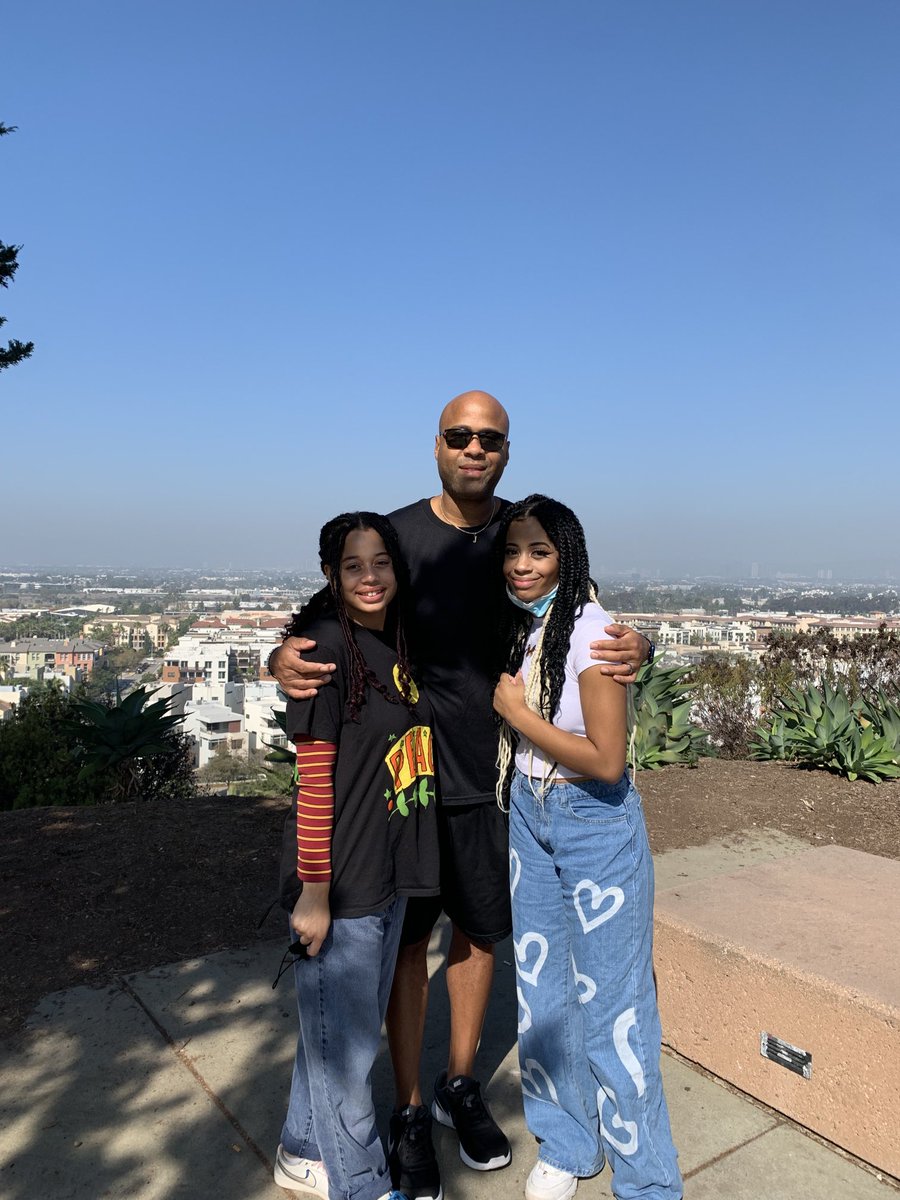 originaljlow20's tweet photo. College visit tour with my youngest, while being able to visit my oldest, at college⦠A good day⦠#myminimes #girldad #lowerytakeover https://t.co/ADof0khRTL