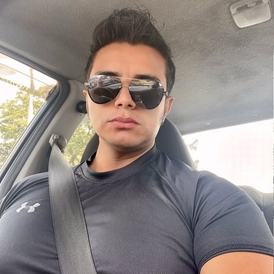 lathrell_'s tweet photo. #NuevaFotoDePerfil https://t.co/1JKrOQLpff