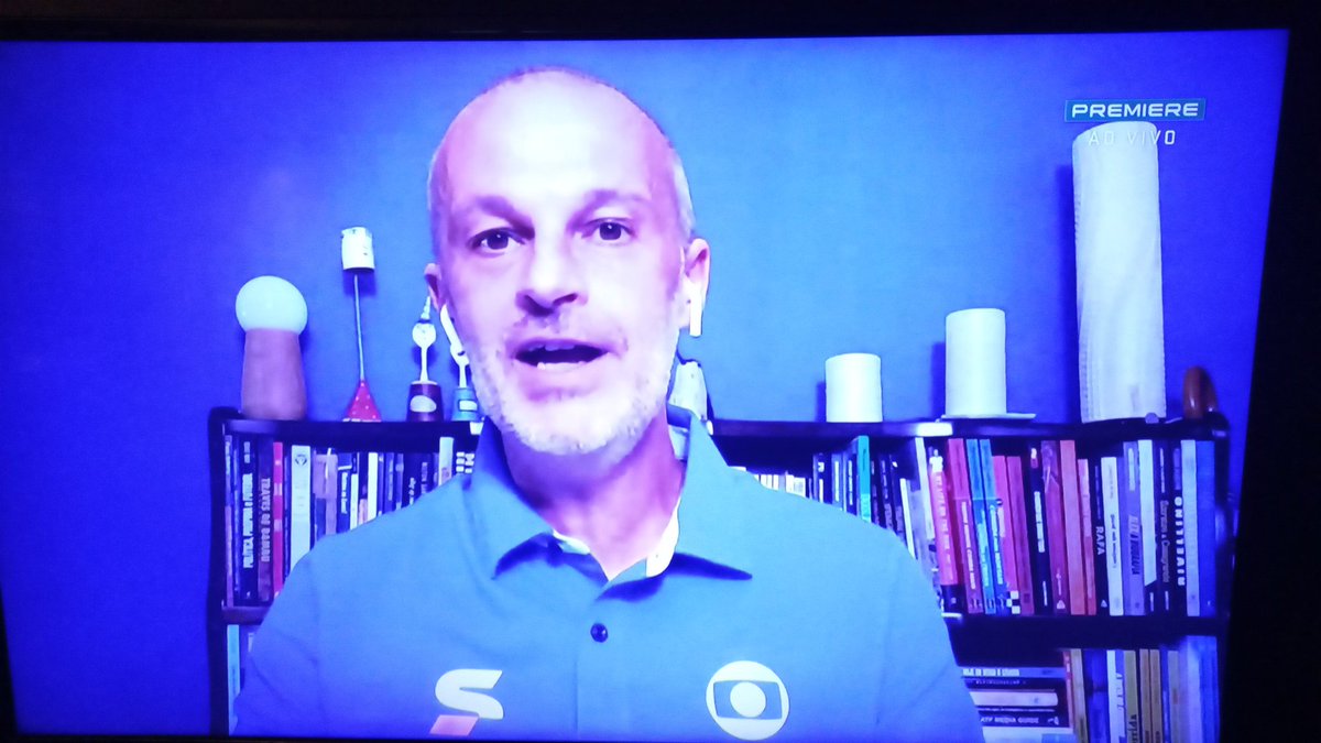 Intrometido tweet media