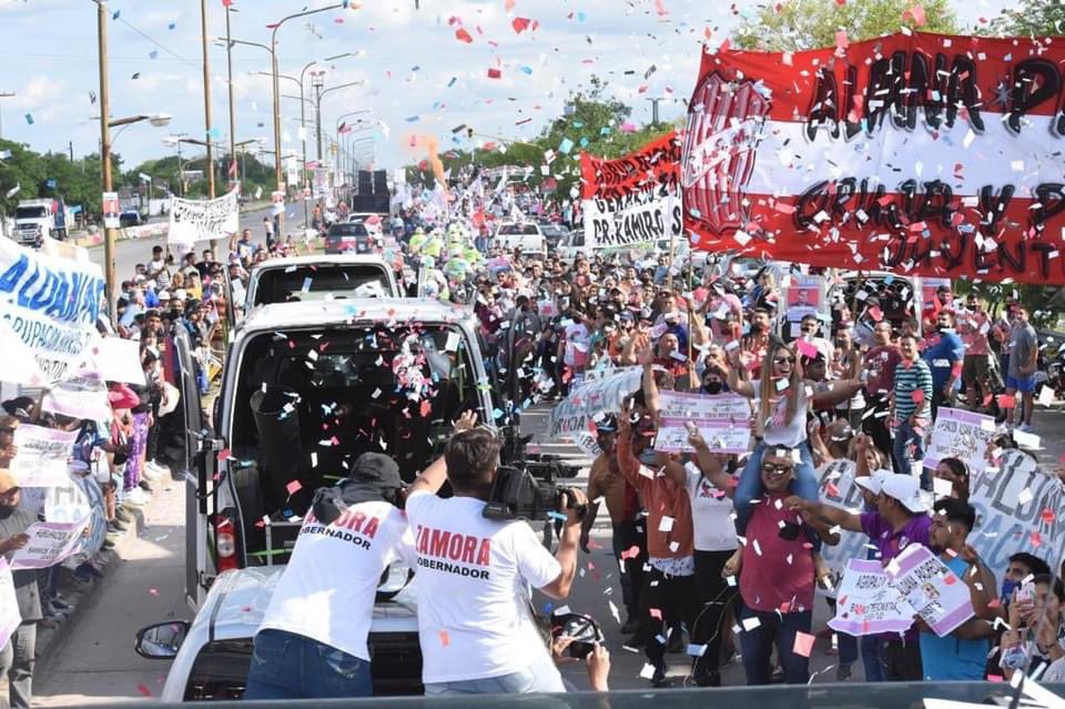 GZamoraSDE's tweet photo. Muchísimas gracias a todos!!!
Nuestra tradicional  caravana de cierre de campaña del Frente Cívico entre Santiago y La Banda fue multitudinaria como ninguna!!…ahora vamos con  esperanza hacia el 14 de Noviembre, para seguir avanzando los santiagueños,con más fuerza que nunca !!! https://t.co/KXzaOhDu1T