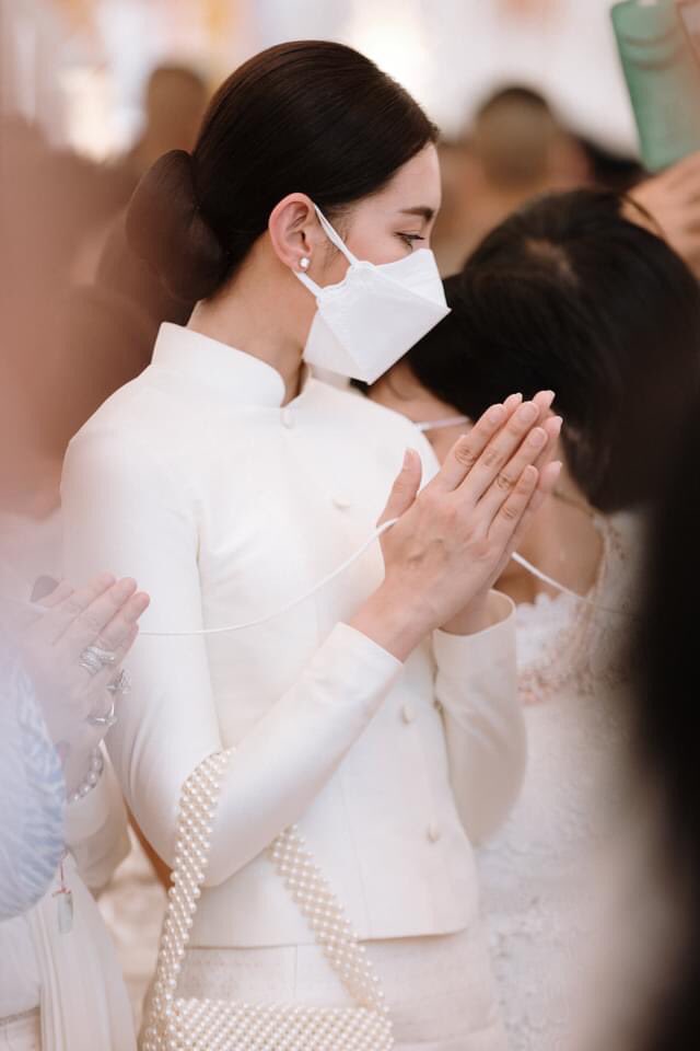 Bella_pantip's tweet photo. " เบลล่า ราณี แคมเปน " 
ร่วมงานพิธีสมโภชน์ ยกปลียอดทองคำพระธาตุเชิงชุม จ.สกลนคร
.
7 พ.ย.64
.
#พระธาตุเชิงชุม
#สกลนคร
#เบลล่า
Cr. fb: Kai Photographer x มหัศจรรย์สกลนคร
#เบลล่าราณี #bellacampen https://t.co/IXKjUeJMtR
