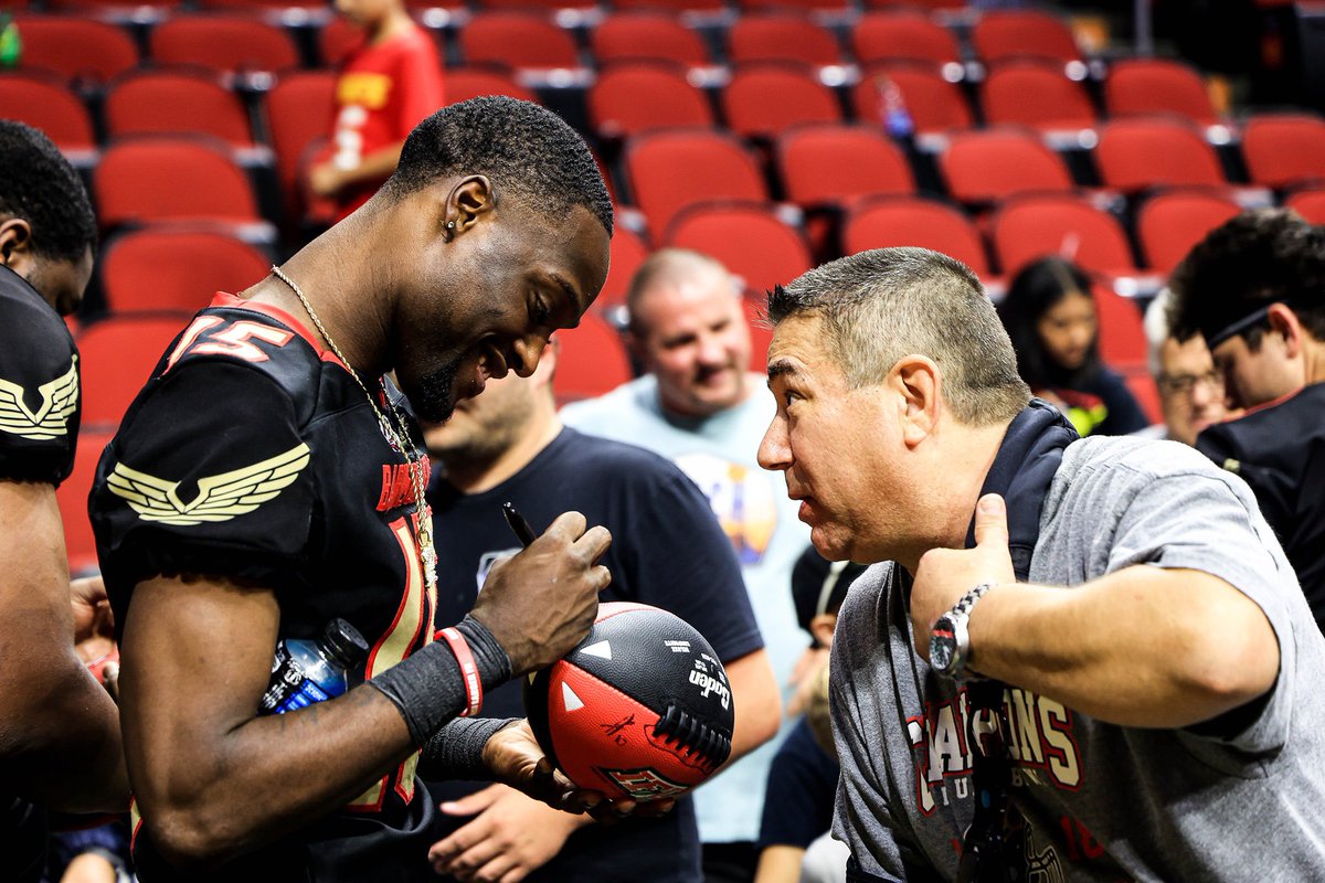 iabarnstormers's tweet photo. Trez Appreciation Post ✨ https://t.co/x7ytG2Vwnw