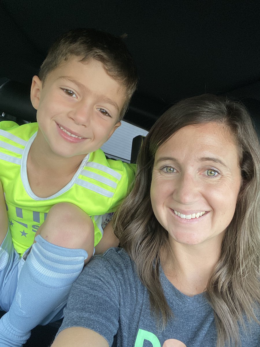 Mrs.Linscomb FBE AP tweet media