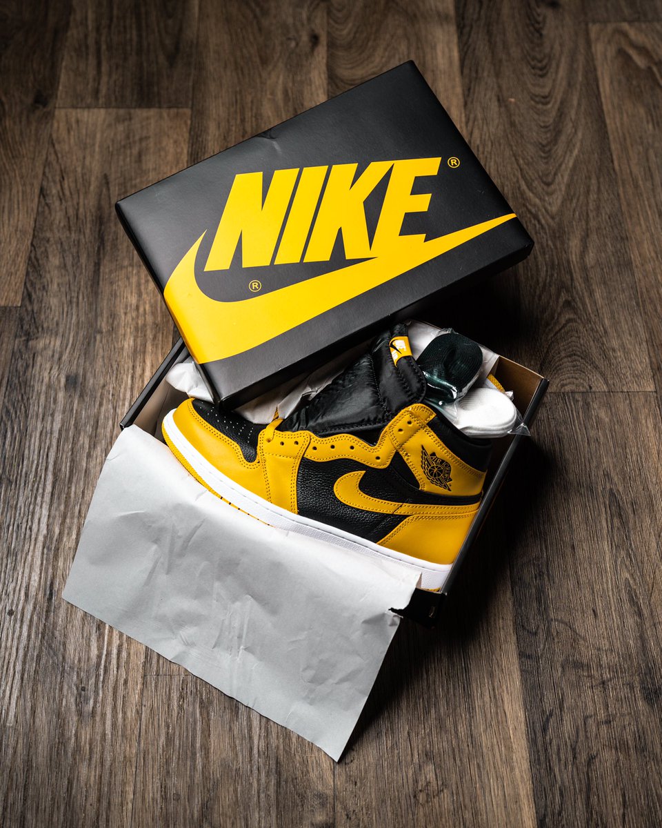 YoManAlberto's tweet photo. More on the gram @YoManAlberto #snkrs #snkrskickcheck #jumpman23 #pollen #jordan1 @Nike @nikestore @Jumpman23 https://t.co/q7NXiGNbEO