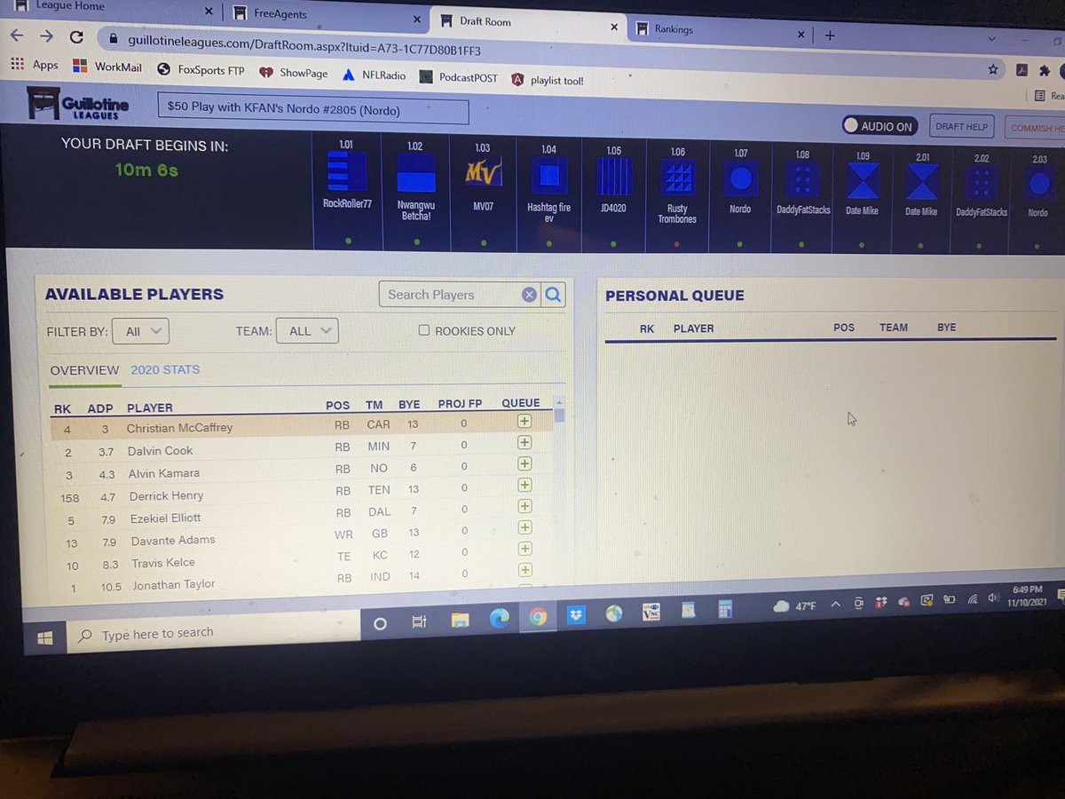 madproducer1's tweet photo. 10 minutes to showtime!
@GLchop leagues kick ass.
When should I draft @ceeflashpee84? #positionflexibility https://t.co/otIAkQpvBD