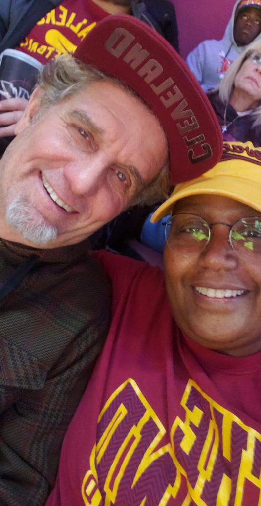 tipoo2's tweet photo. My Vets first NBA game #letemknow #myhere #freebecauseofthebrave https://t.co/wHmjlW9xC5