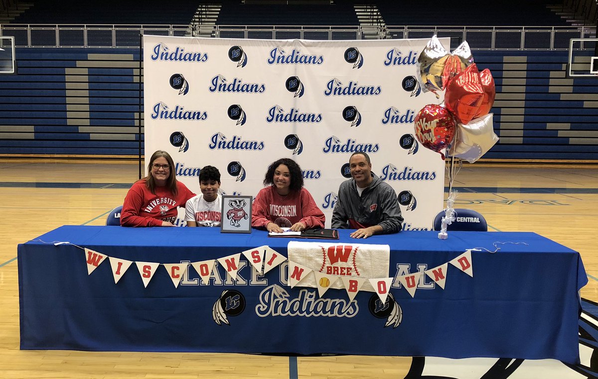 LakeCentralSB's tweet photo. Congrats to Bree Mitchell on signing her NLI to the University of Wisconsin! https://t.co/miHgLOgL1Z