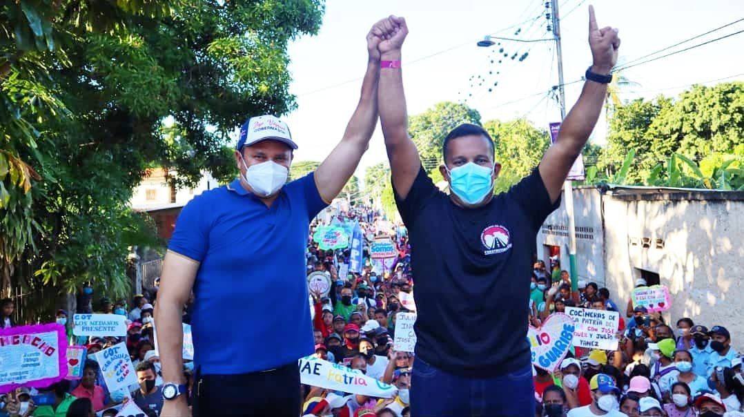 josemvasquez's tweet photo. Llegamos a San José de Guaribe, un pueblo invicto que el 21 de Noviembre saldrá a consolidar la victoria ✌

Agradezco desde mi corazón la demostración de cariño sincero y fuerza popular.

¡Cuenten conmigo! ❤️

#GuaribeTieneConQué https://t.co/fRSfJ0Ovx6