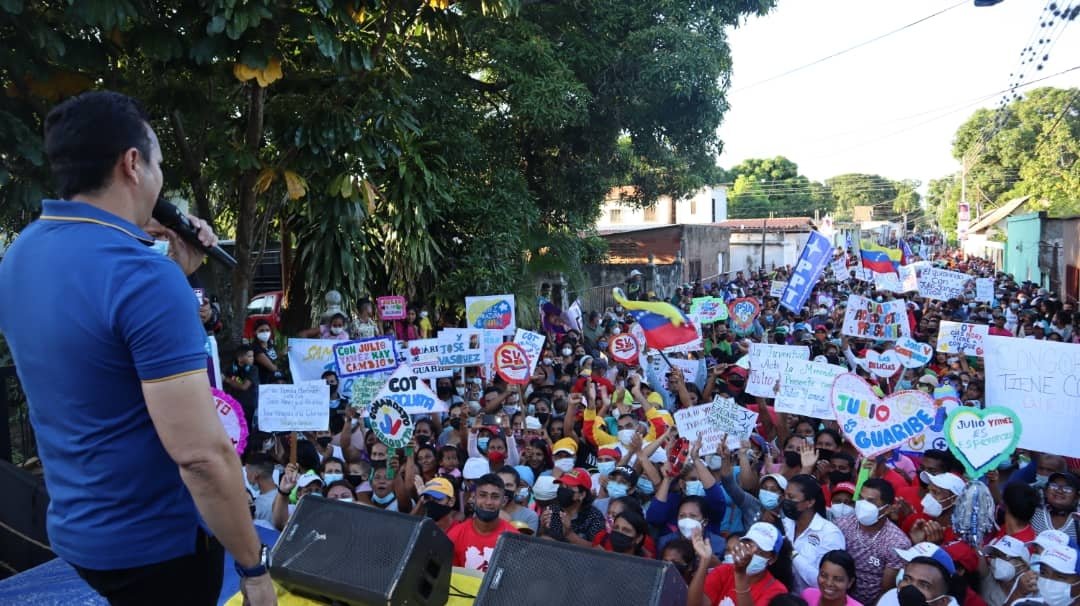 josemvasquez's tweet photo. Llegamos a San José de Guaribe, un pueblo invicto que el 21 de Noviembre saldrá a consolidar la victoria ✌

Agradezco desde mi corazón la demostración de cariño sincero y fuerza popular.

¡Cuenten conmigo! ❤️

#GuaribeTieneConQué https://t.co/fRSfJ0Ovx6