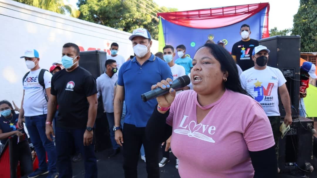 Llegamos a San José de Guaribe, un pueblo invicto que el 21 de Noviembre saldrá a consolidar la victoria ✌

Agradezco desde mi corazón la demostración de cariño sincero y fuerza popular.

¡Cuenten conmigo! ❤️

#GuaribeTieneConQué