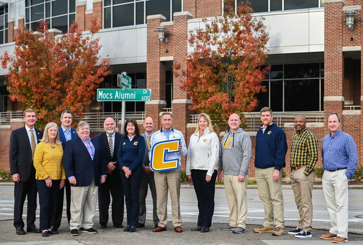 UTC Alumni (@chattanoogaalum) on Twitter photo Can you tell me how to get to <a href="/UTChattanooga/">The University of Tennessee at Chattanooga</a>?
๐ Take a right on Mocs Alumni Drive.
Mocs Alumni Drive, formerly known as East Fifth Street, runs from McKenzie Arena to Palmetto Street. The UTC Alumni Board was the driving force behind the name change.
blog.utc.edu/news/2021/10/mโฆ Can you tell me how to get to <a href="/UTChattanooga/">The University of Tennessee at Chattanooga</a>?
๐ Take a right on Mocs Alumni Drive.
Mocs Alumni Drive, formerly known as East Fifth Street, runs from McKenzie Arena to Palmetto Street. The UTC Alumni Board was the driving force behind the name change.
blog.utc.edu/news/2021/10/mโฆ
