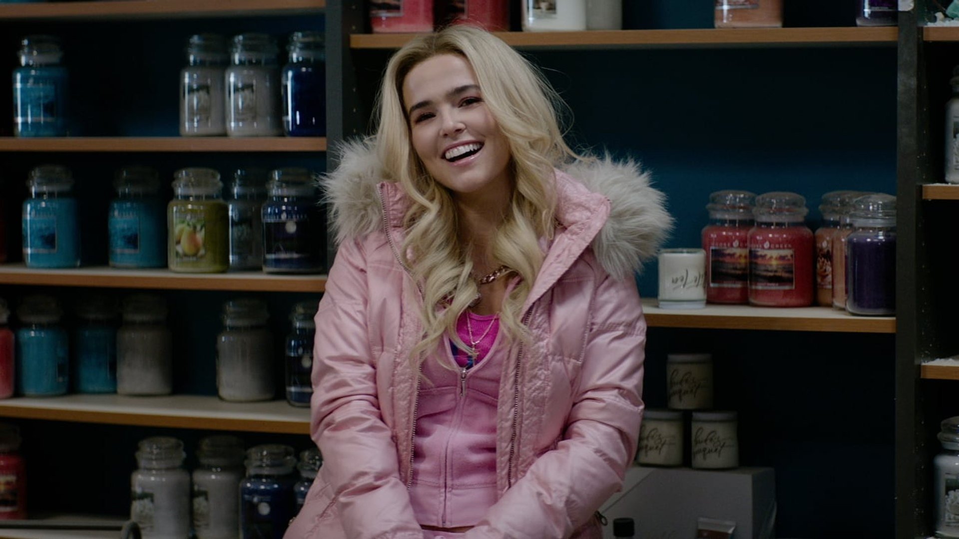 Happy birthday zoey deutch! 