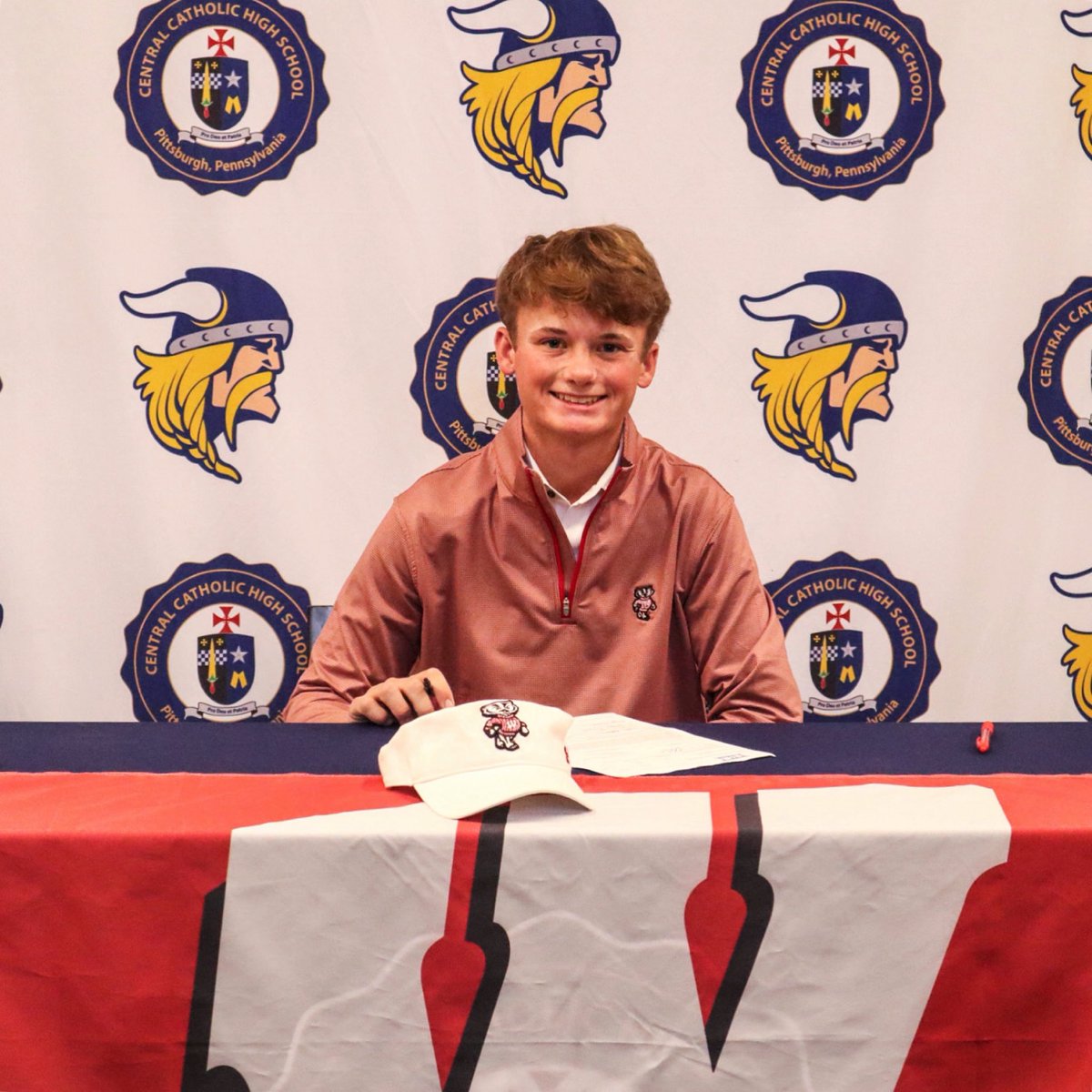centralvikings's tweet photo. Congratulations to Carter Pitcairn, '22, for committing to the University of Wisconsin-Madison to continue his golf career! #RollVikes #NationalSigningDay https://t.co/XBMXVPuNxk