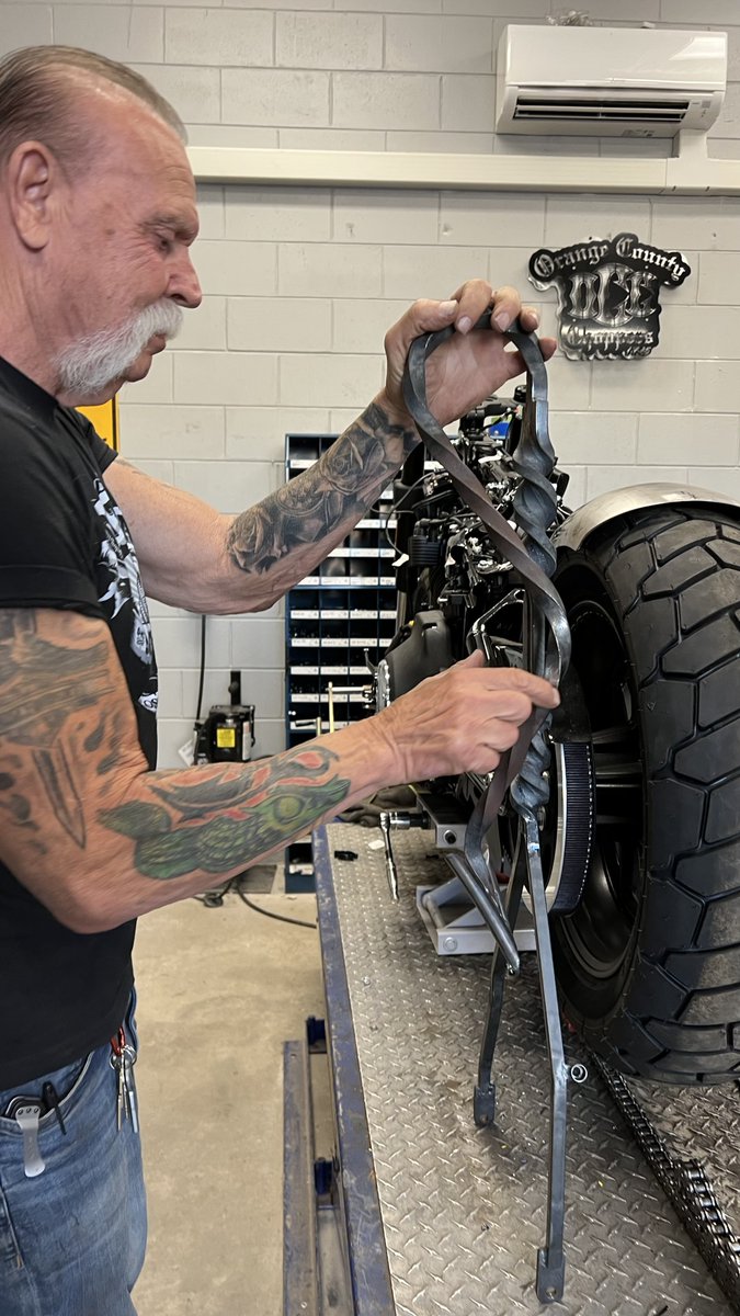 OCChoppers's tweet photo. Mockup and fabrication continue on the next custom OCC build in Florida.

Getting ready to mount a classic handmade   twisted dragon-tail sissy bar.

Another great build we can’t wait to share w...
#OCC #PaulSr #CustomCycle #DragonTail #CustomChopper #Motorcycle #Chopper #Florida https://t.co/lrJHoQ3i99
