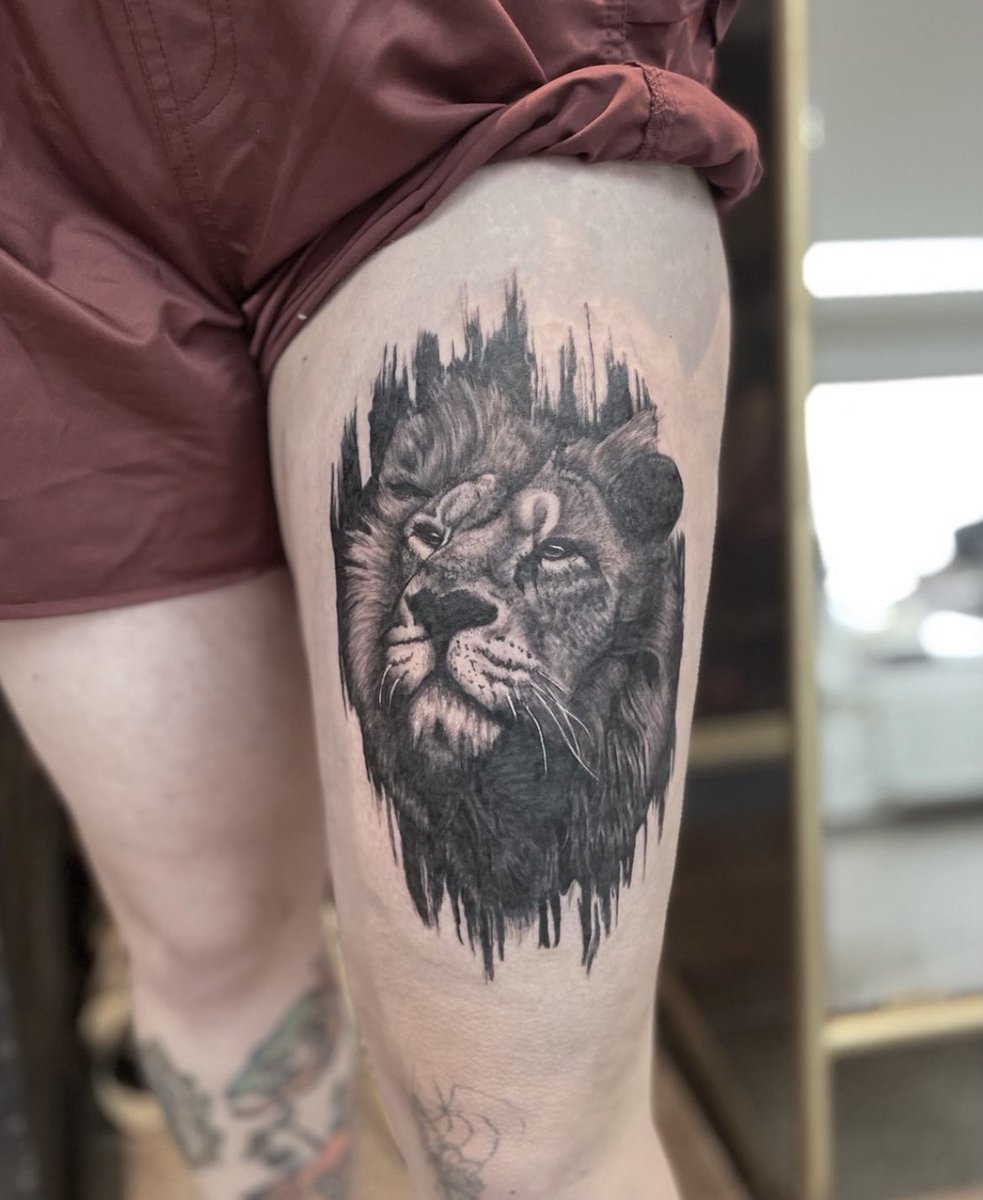 SephoriaS's tweet photo. Een van mn favoriete tattoos die ik tot nu toe gezet heb! 🤩 https://t.co/1th1kVMJBv