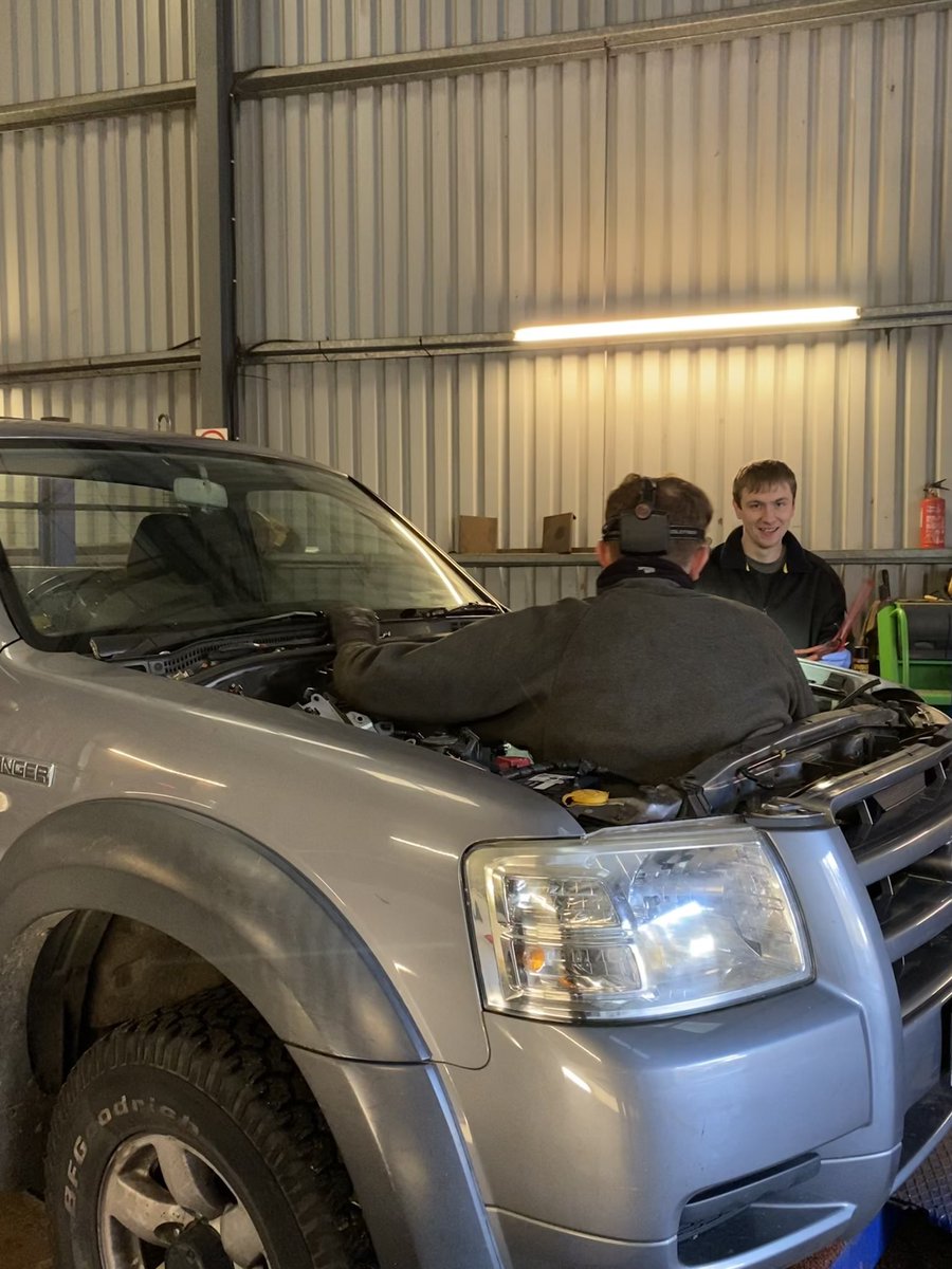 auto_gray's tweet photo. “To understand the engine, first you must become the engine…”

#apprenticeship #graysautoservices #mechanic #kingussie #wordsofwisdom https://t.co/q1wu01CkIk
