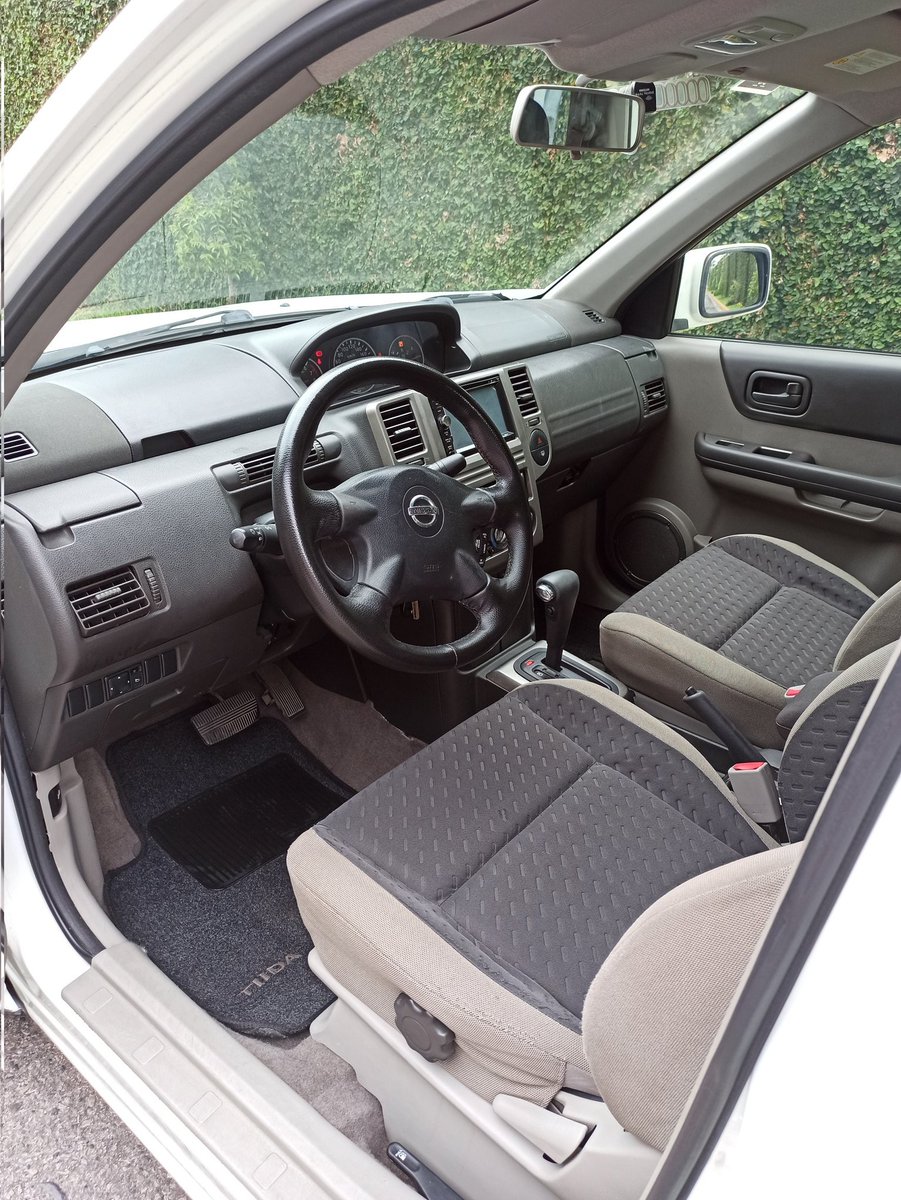 diegodiazferes's tweet photo. Vendo Nissan Xtrail Classic automático 2011 blanco 195.000 km. Interesados al 0999626448 https://t.co/1lvReJmkQI