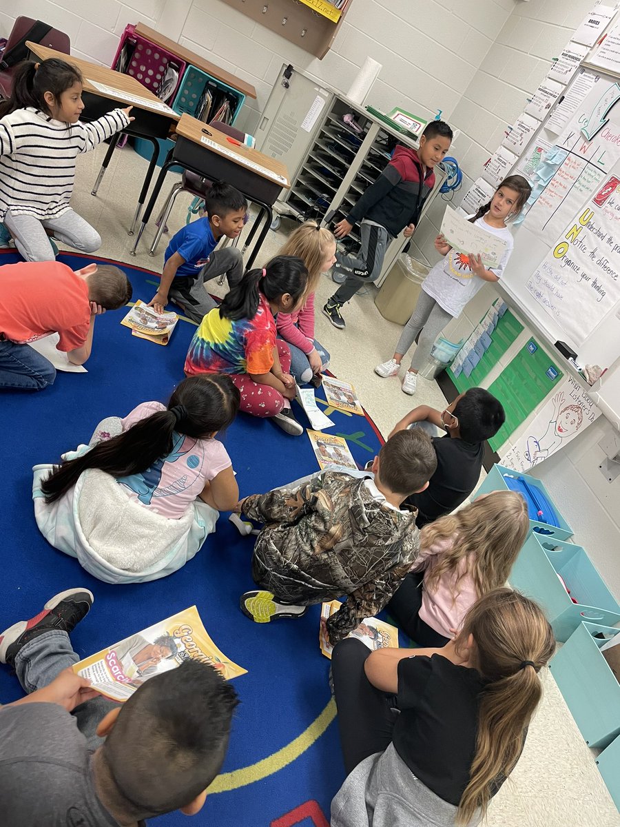 GoodrowKellie's tweet photo. Jigsaw activity today:  what is the main idea of your paragraph?  Students partner up for research and then share with the team!!  @SArmbruster_RMM @R_M_Moore_Elem @_DrAbbyMay https://t.co/zlpC3dVR6s