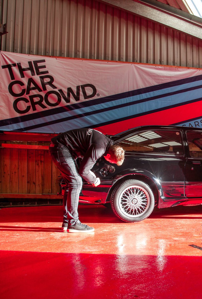 thecarcrowduk's tweet photo. Final touches on the #Cosworth RS ahead of the @ClassicMotorNEC this weekend!
#Cosworth #BlueOval #FordClassics
Looking absolutely stunning 🤩
@Only9built @thecarfactoids @5054magazine @mikebrewer @NataliePinkham @NaomiPanter
Make sure to come and see us @thecarcrowd! https://t.co/WTudNea66X