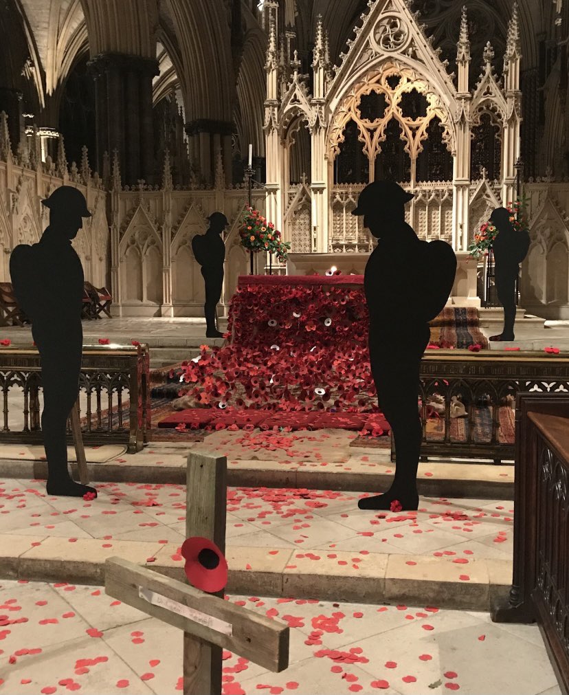 Tomorrow, we will mark Armistice Day with an act of remembrance at 11.00am. All are welcome to join us as we remember those whose lives have been lost in conflicts past and present.

Image: Remembrancetide 2018.