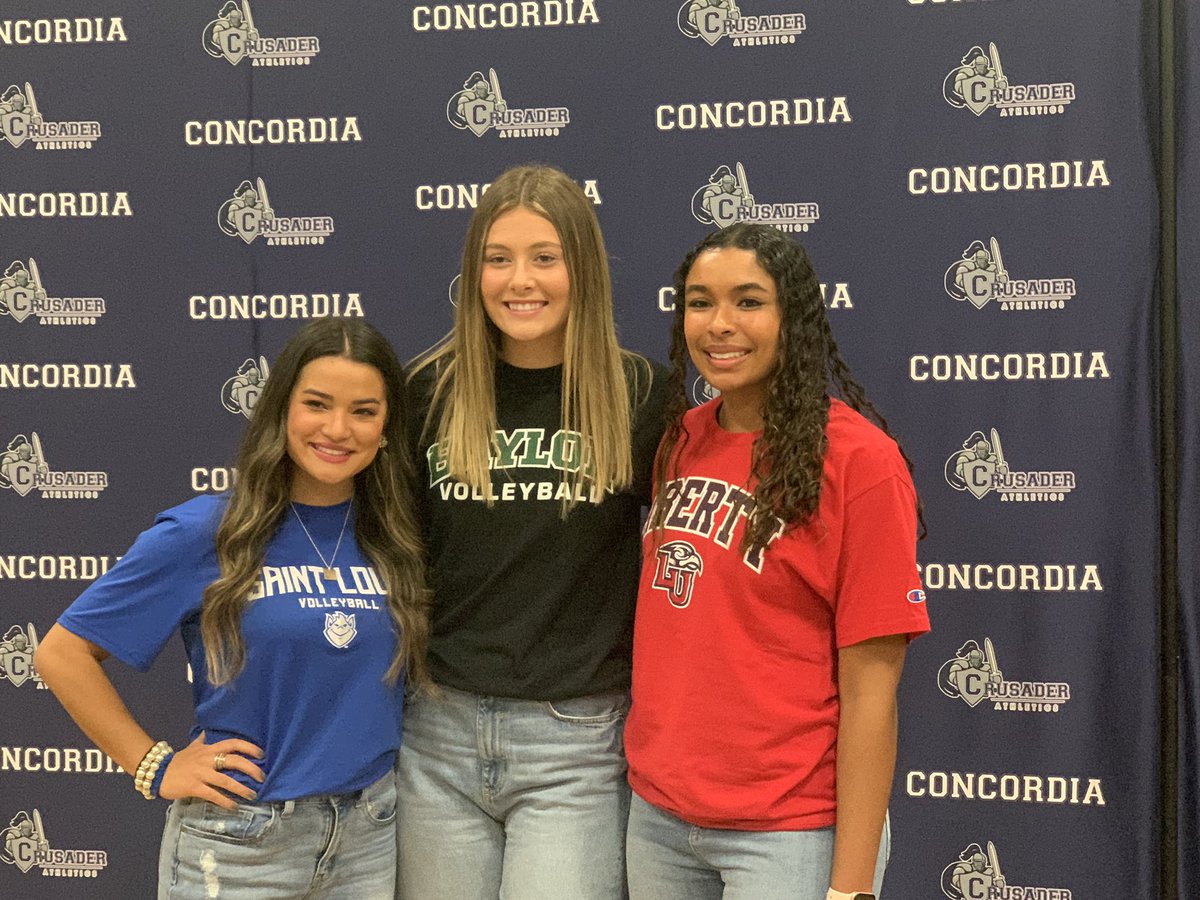 Three Sader volleyball players signed to D1 schools today. Addy Polk to Saint Louis University, Sophia Keene to Baylor, Sydney Whitfield to Liberty!
<a href="/addypolkk/">Addy Polk</a> <a href="/SophiaKeene__/">Sophia Keene</a> <a href="/SydneyWhitfiel9/">Sydney Whitfield</a>