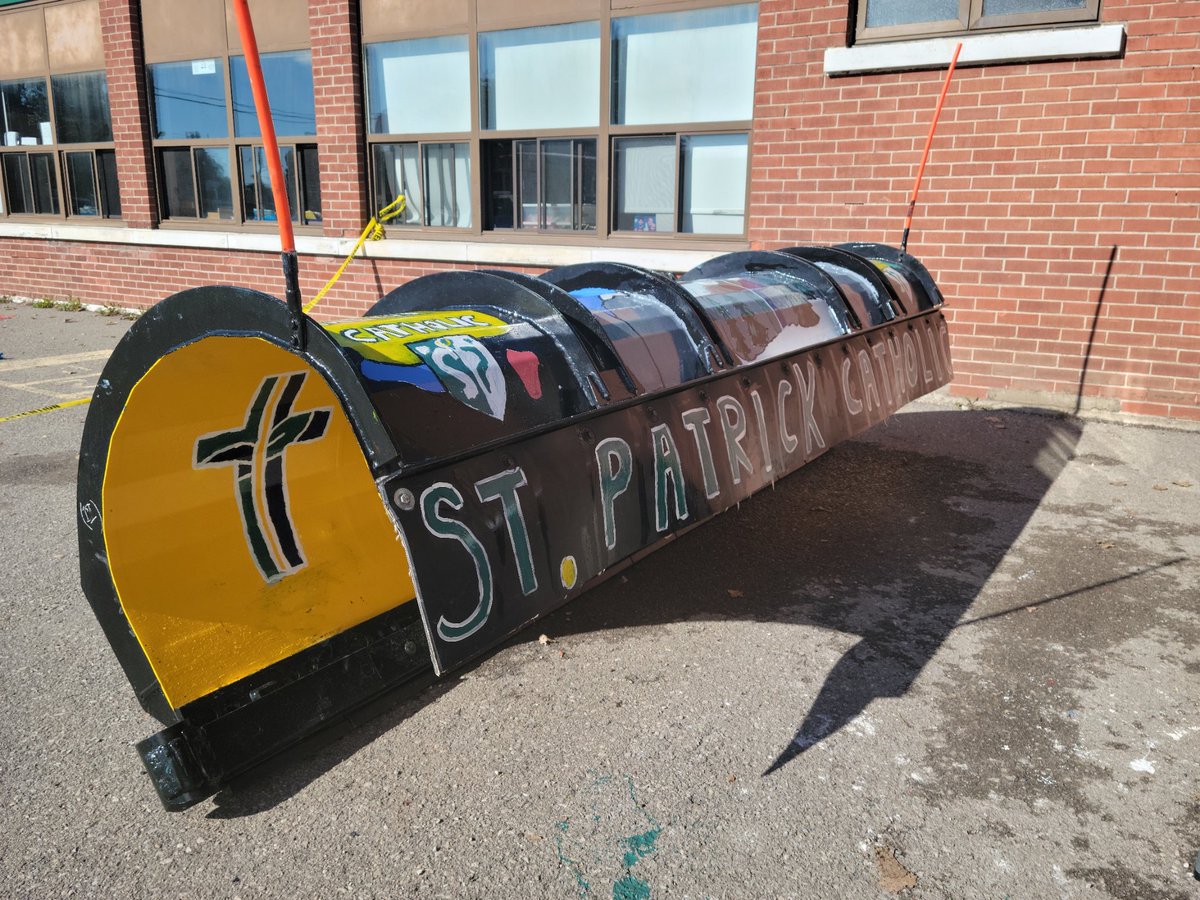 StPatrick_PC's tweet photo. St. Patrick students show off their School Spirit in Port Colborne snowplow painting initiative! https://t.co/cvPNYny3ug