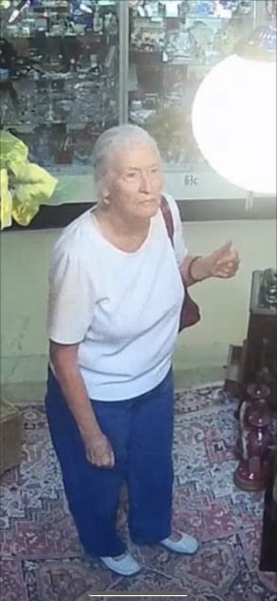 schnizzy99's tweet image. I love Facebook and my town😂