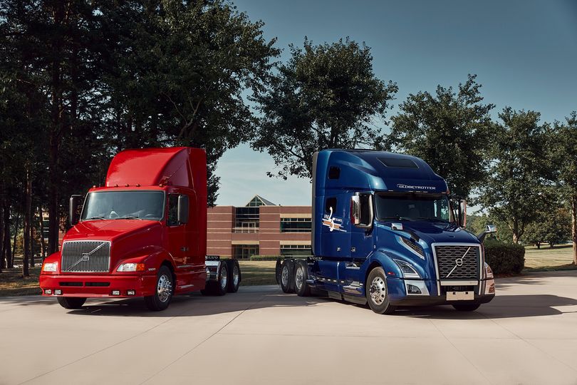 VisionTruck's tweet photo. 25 years of changing the game 🏆 What's your best VNL memory?
#VNL25 #VolvoVNL #Trucking #VolvoVN #HaulBuildCollect #VisionTruckGroup https://t.co/bU9Po5Idwr