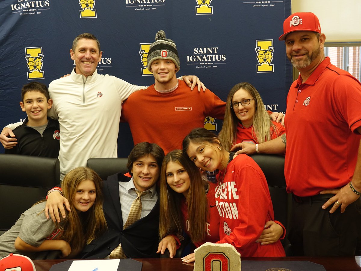SIHSSports's tweet photo. Senior Topher Reed will be continuing his Golf and academic career at The University of Ohio State! @OhioStateMGOLF 
#GoCats https://t.co/VWSMwWMwvd