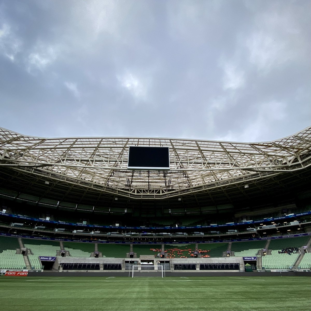 Palmeiras's tweet photo. Os quatro cantos de casa! 🏟💚

#AvantiPalestra #PALxACG
#JuntosNoBrasileirão https://t.co/NQSqlaSDOU