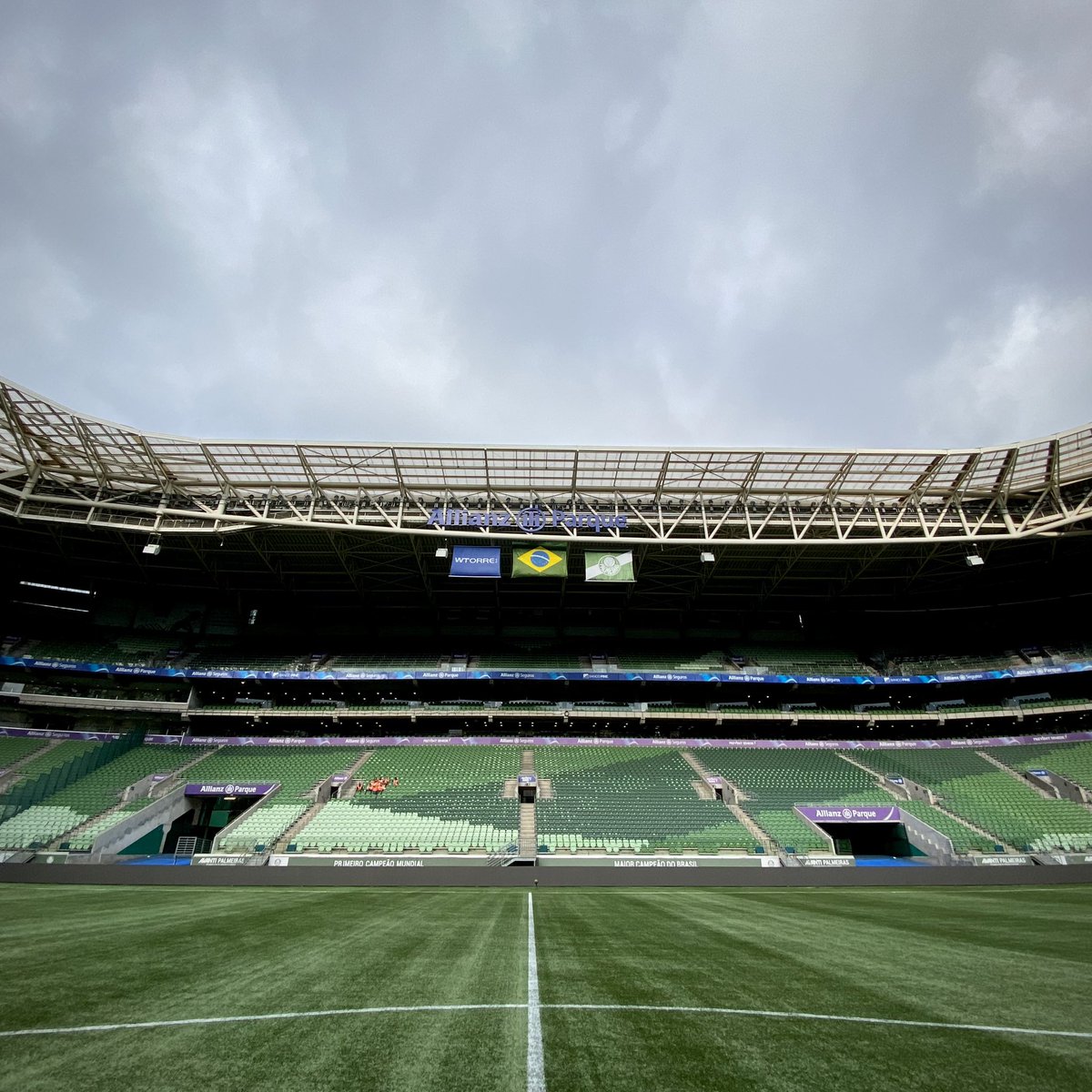 Palmeiras's tweet photo. Os quatro cantos de casa! 🏟💚

#AvantiPalestra #PALxACG
#JuntosNoBrasileirão https://t.co/NQSqlaSDOU