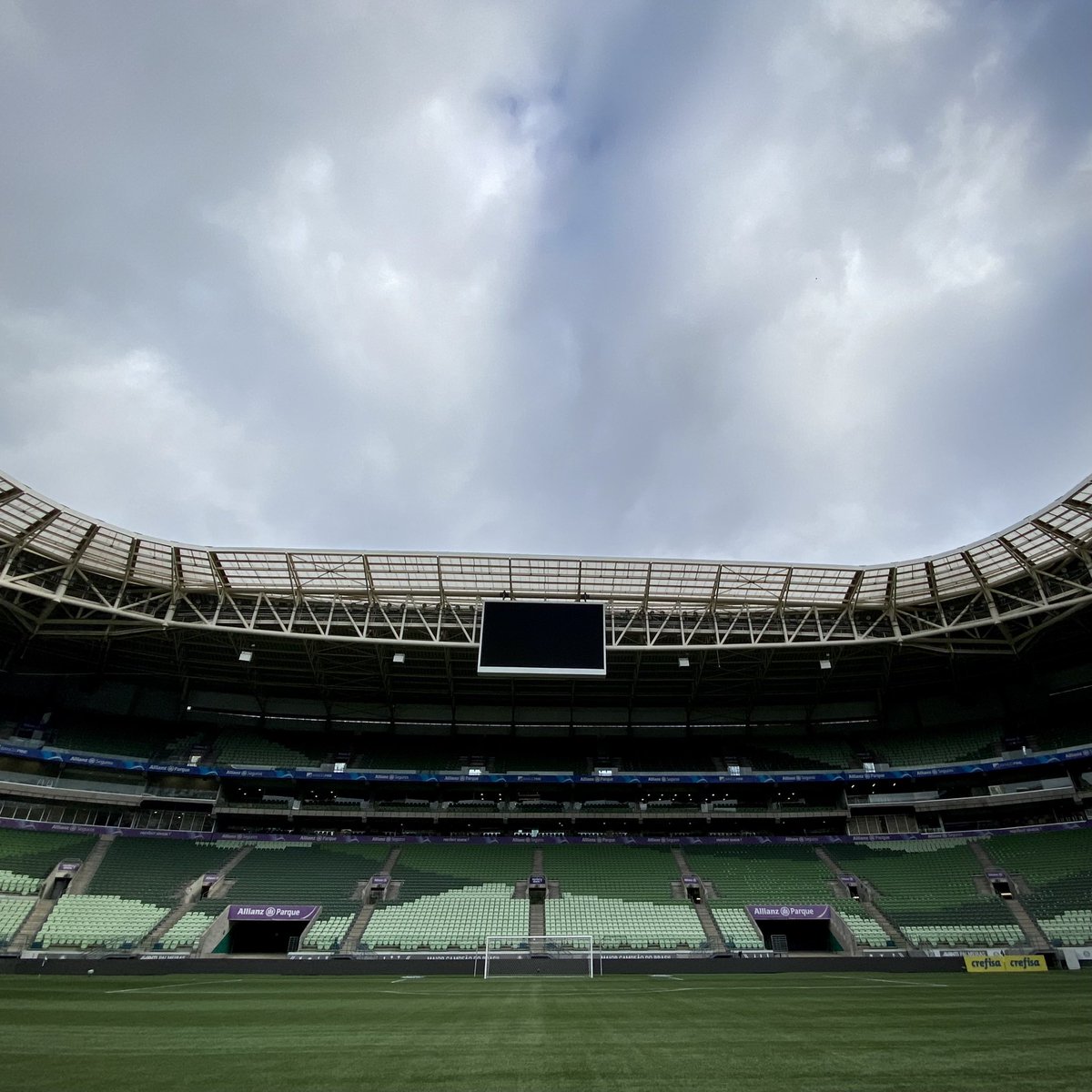 Palmeiras's tweet photo. Os quatro cantos de casa! 🏟💚

#AvantiPalestra #PALxACG
#JuntosNoBrasileirão https://t.co/NQSqlaSDOU
