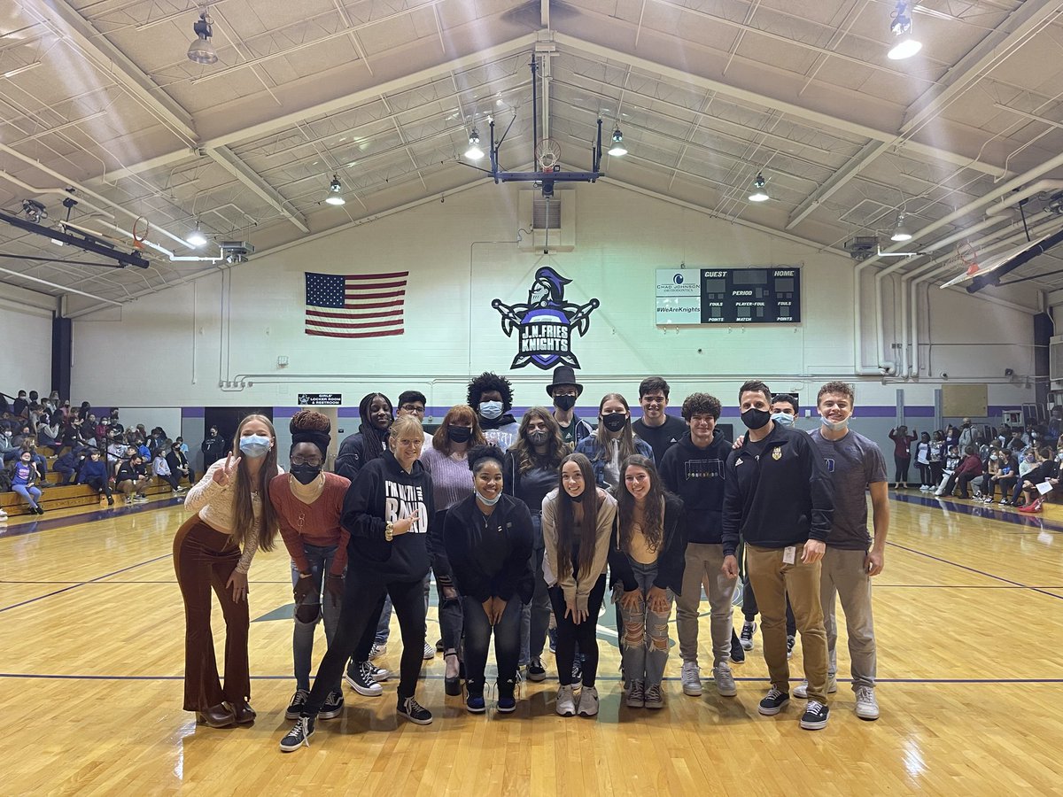 CentralCabarrus's tweet photo. Mr. T’s STEM students presented their Carnival Game Projects to JN Fries students today! #CCSSTEM #CCHSSTEM https://t.co/QMt9U6ktWc