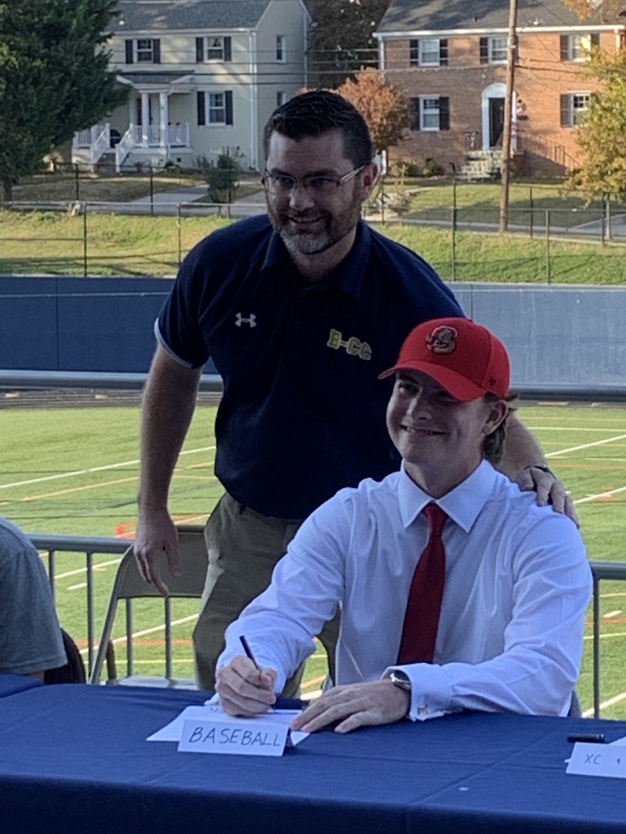 Ms_B_CTE's tweet photo. Congratulations to #PLTW student Beck Urofsky — he is officially on his way to Cornell University! https://t.co/PsPE2NwNPu