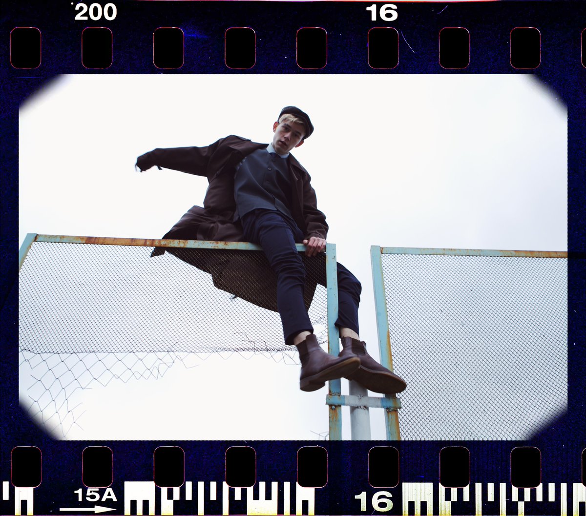 vsco's tweet photo. New on VSCO — Frames #VSCOFX
Created from scans of real film frames, discover how to get that same character and tactile quality on any image or video. https://t.co/LYbSu3trgz #VSCO https://t.co/oBbkQKzrer