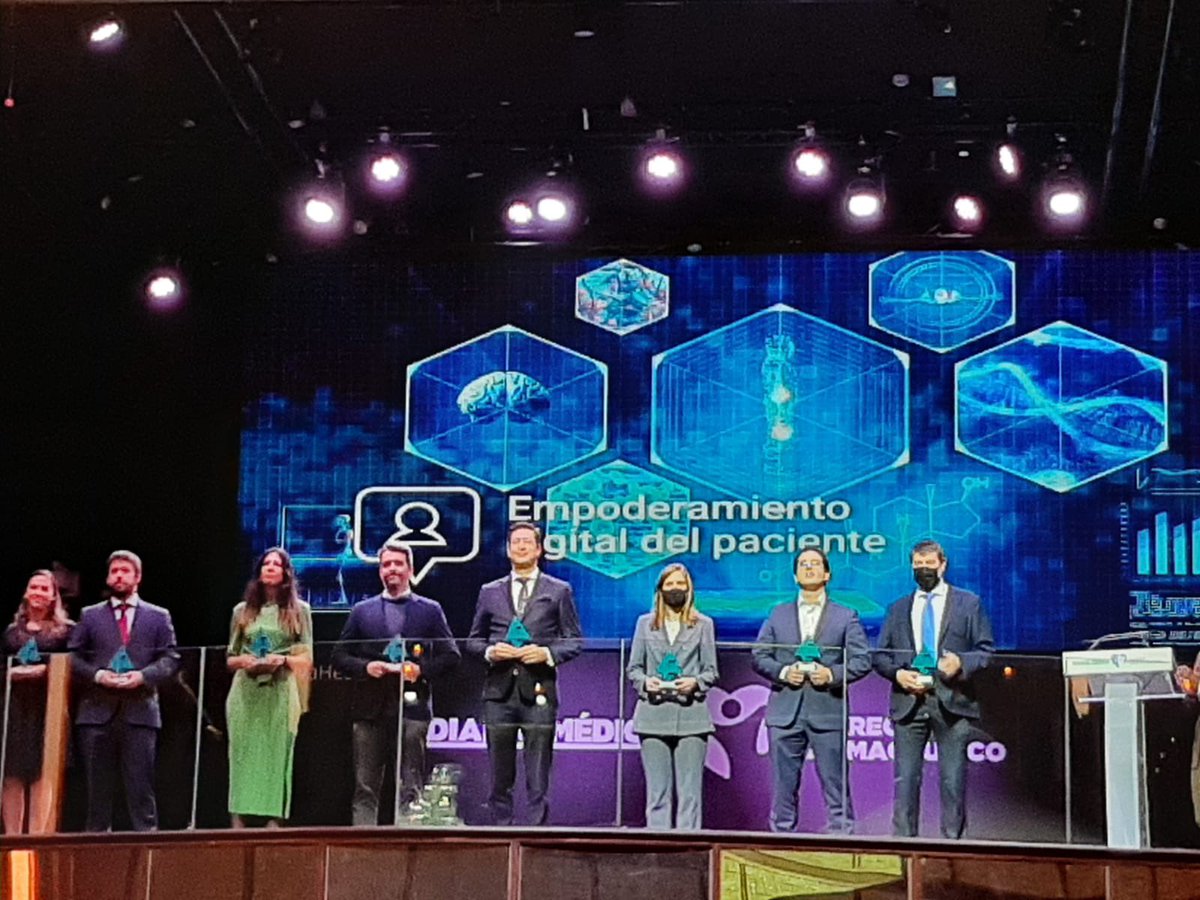 🔈Los proyectos “IA-ON” y “C-Salud” de la #Red4H de <a href="/quironsalud/">quirónsalud</a> en Madrid, apoyados por la <a href="/UICOquironsalud/">UICO</a>, galardonados en los Premios #EnnovaHealth21 <a href="/diariomedico/">Diario Médico</a>.
Más sobre los proyectos en el hilo 🪡 (1/3)