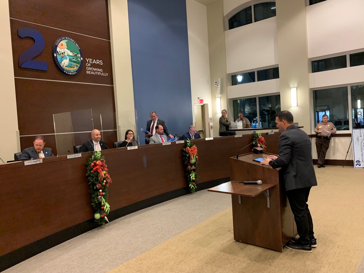 305Mosquito's tweet photo. #WorthyWednesday: yesterday our @DSWMDirector Mike Fernandez spoke about the @MiamiDadeSWM neighborhood cleanup campaign, & it was unanimously approved by @MayorMannyCid & the @MiamiLakesNews Town Council. Discarded items can breed #mosquitoes, so #LetsCleanThingsUp! https://t.co/by5LfTXVO4