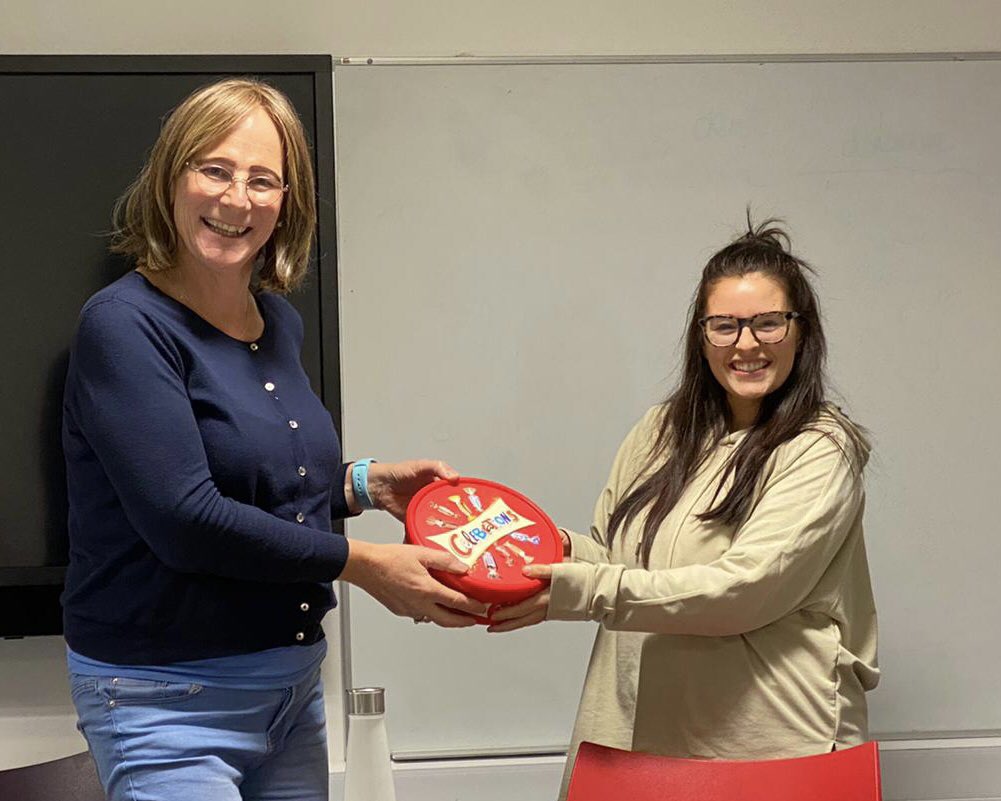 LUSUmaturestud1's tweet photo. Congratulations Ophelia winner of our quiz and chocs! Thanks everyone who came along! https://t.co/i5Cy4Le3rh