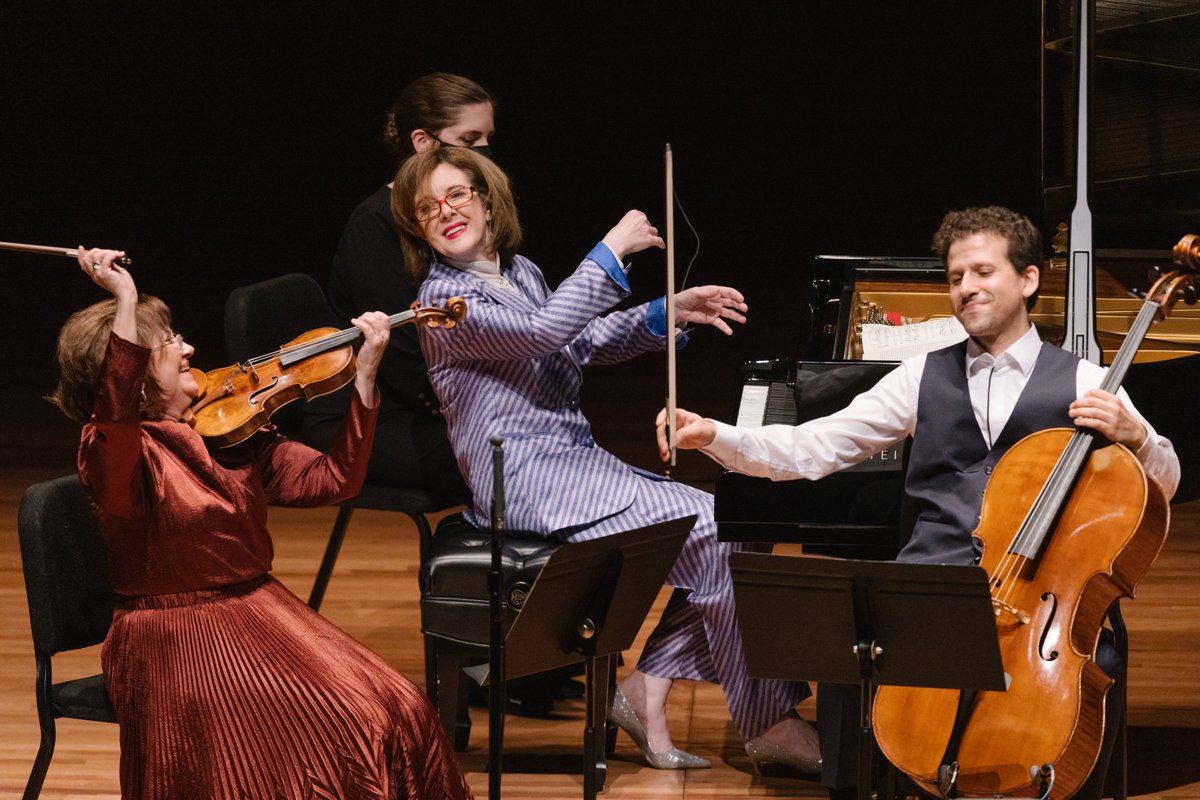 chambermusic's tweet photo. We celebrated the music of #Chopin on Tuesday evening at #AliceTullyHall! Thank you to all those who attended, and saw and heard the wonderful Michael Brown, Nicholas Canellakis, Ani Kavafian, and Anne-Marie McDermott. 📸 Da Ping Luo. #VoiceofthePoet #CMSLC https://t.co/A1wxEAQjyv