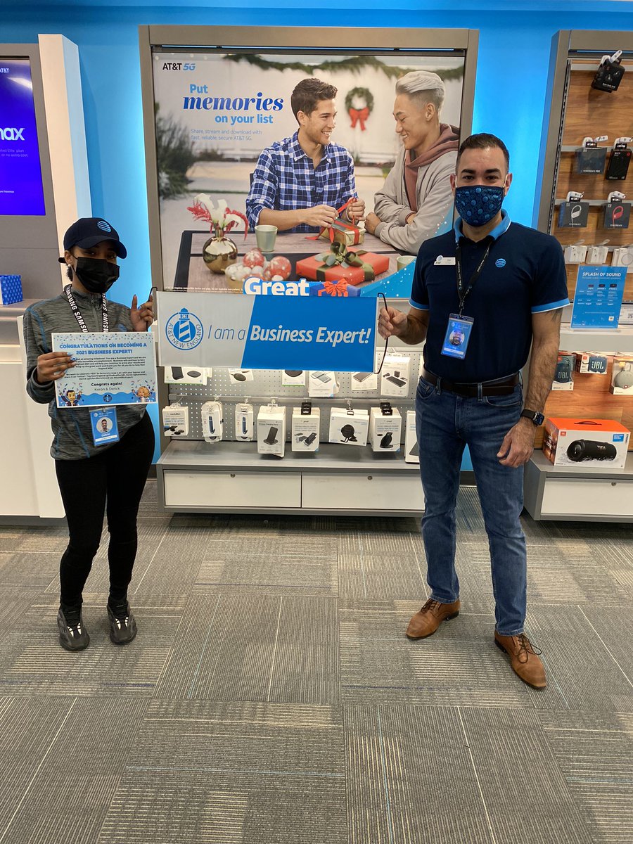 Shout out to Ashley for becoming a Biz Expert for NSM! <a href="/TheRealOurNE/">#OurNE</a> @SeanParkinson82 <a href="/LillardDerick/">Derick Lillard</a> #OurNE