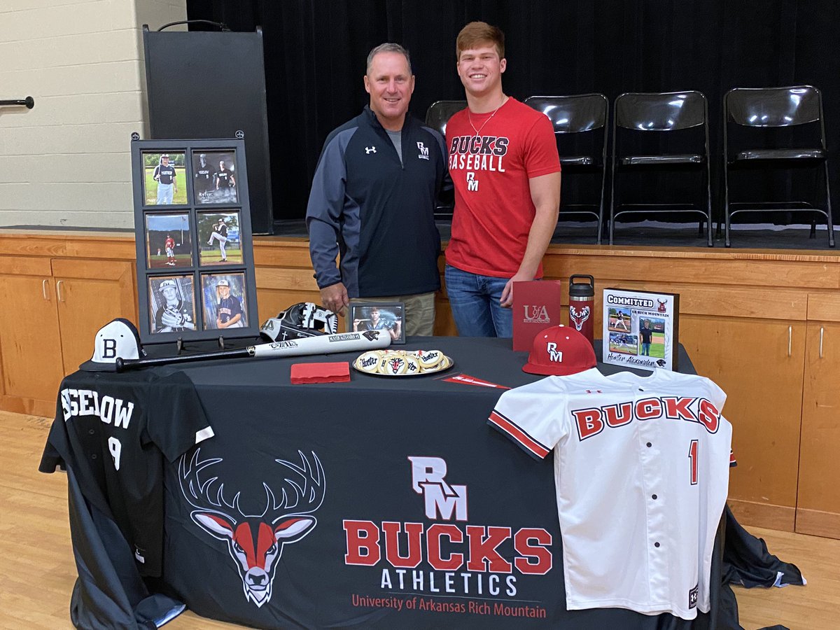 Hunter Alexander tweet media