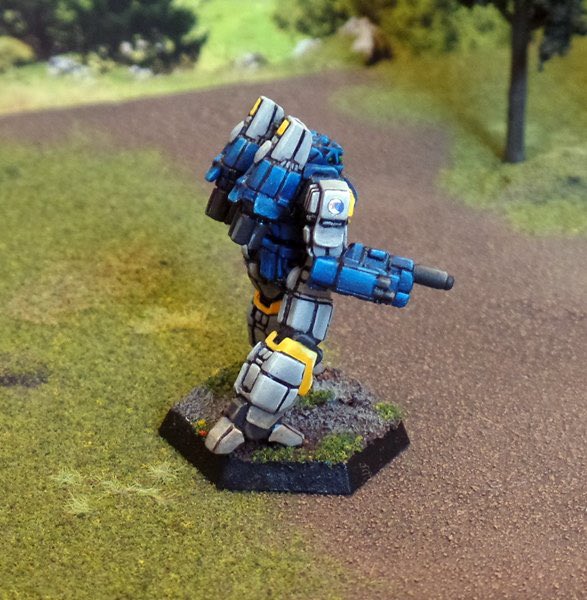 camospecs's tweet photo. Here's a beautiful #PhoenixHawk from the popular mercenary unit #CrescentHawks. It was painted by CSO Jal Phoenix.
@catalystgamelab #battletech
https://t.co/L9J5stjHjh https://t.co/6JiqGEHNHM